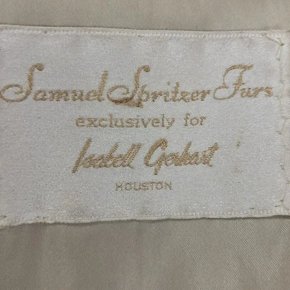 Samuel Spritser Furs Elegant Cream Fur Coat Size M/L - Picture 2 of 16